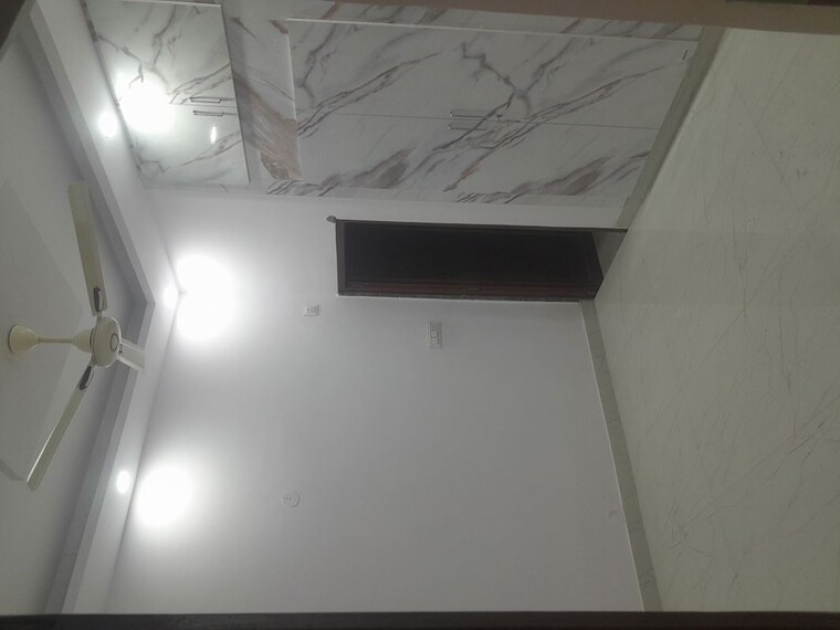 Room, ip extension 2 Bedroom 900 Sq.Ft. Apartment In Ip Extension Delhi 10122927