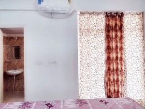 Room in 2 BHK Apartment at AVL 36 Gurgaon, Sector 36 – for Rent