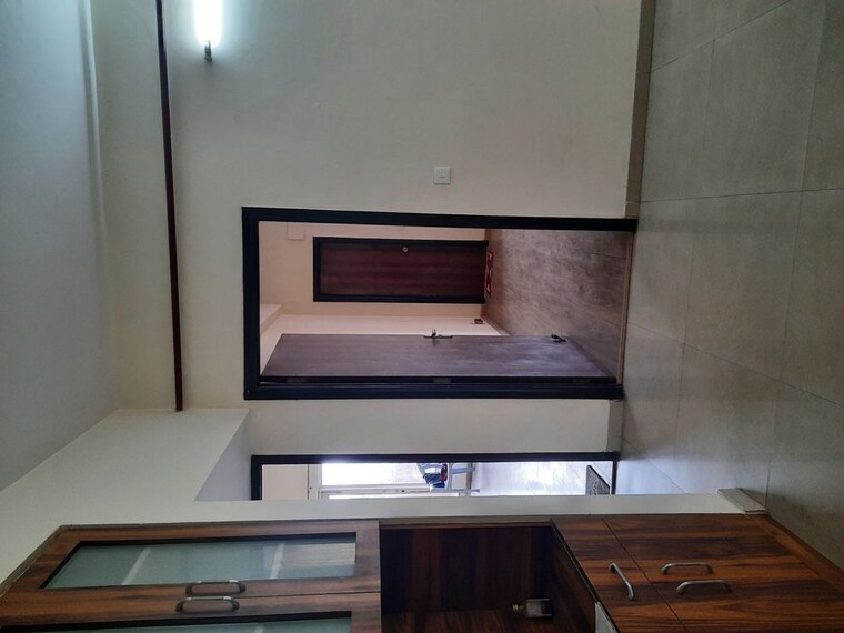Room, spr-imperial-estate 3 Bedroom 1600 Sq.Ft. Apartment In Sector 82 Faridabad 10026835