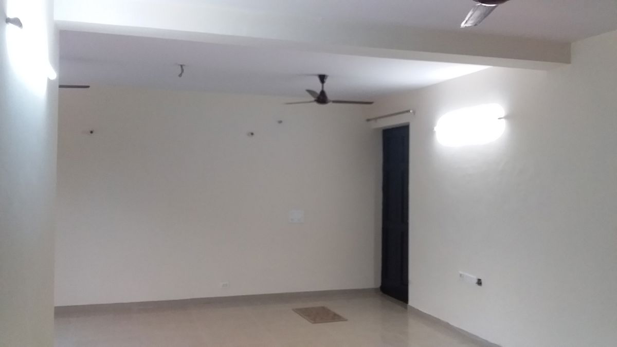 3 BHK Apartment For Sale in Spr Imperial Estate