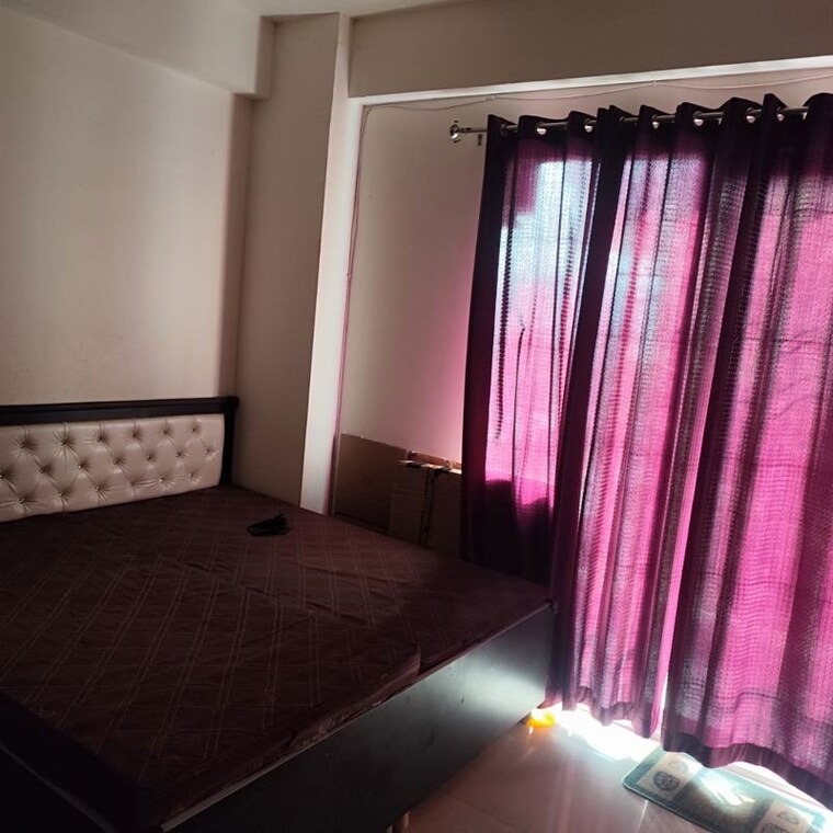 Bedroom, signature-roselia-phase-2 2 Bedroom 671 Sq.Ft. Apartment In Sector 95a Gurgaon 10157082