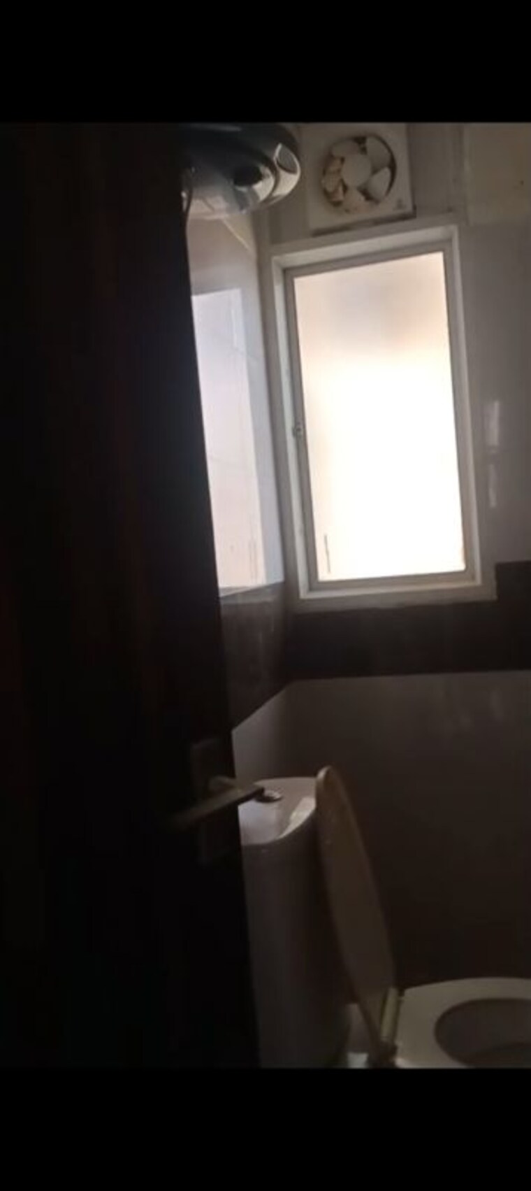 Bathroom, hawelia-valencia-square 2.5 Bedroom 1100 Sq.Ft. Apartment In Sector 1 Greater Noida Greater Noida 10157101