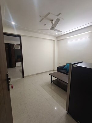 Team Area in 1 BHK Builder Floor at Sector 44 – for Rent