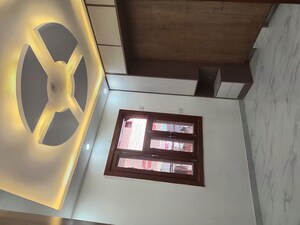 Furnished Amenities in 3 BHK Builder Floor at Kakrola – for Sale