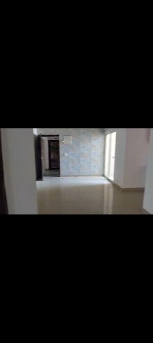 Room in 2 BHK Apartment at Amaatra Homes, Sector 10 Greater Noida – for Sale