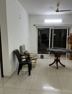 3 BHK + Pooja Room,Study Room,Extra Room Apartment For Rent in Vishnu Vistara