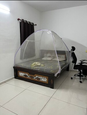 Furnished Amenities in 3 BHK Apartment at Vishnu Vistara, Hi Tech City – for Rent