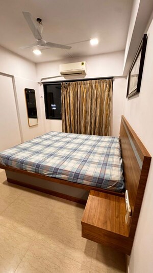 Bedroom in 2 BHK Apartment at Kiran Towers, Malad West – for Rent
