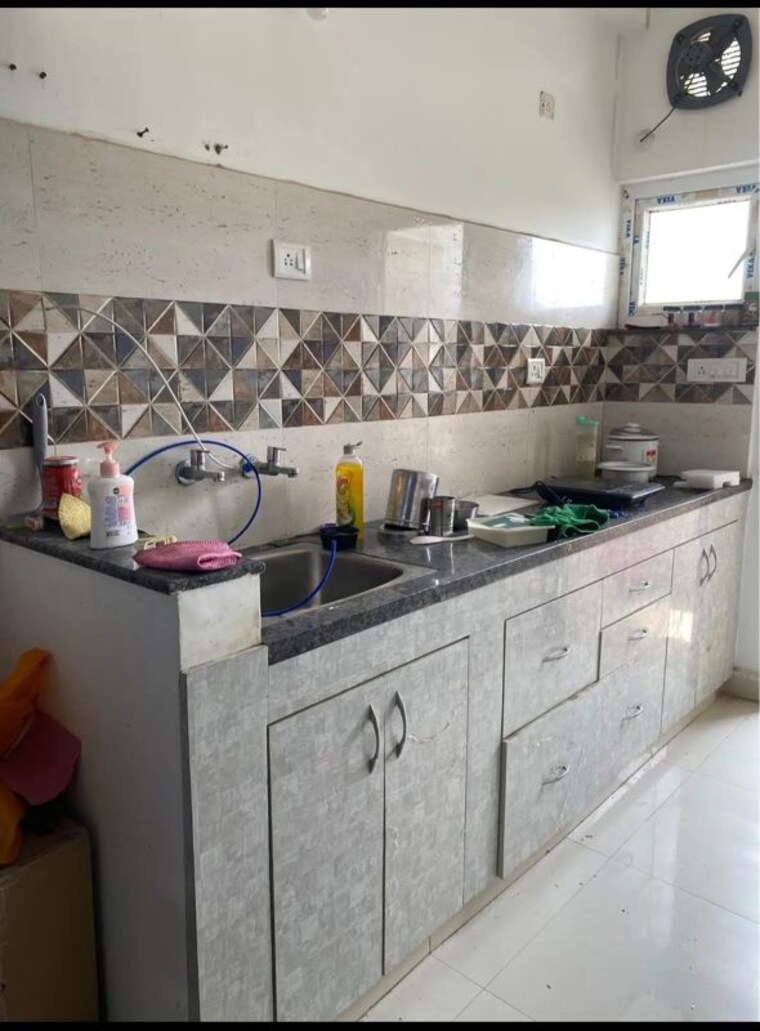 Kitchen, vishnu-vistara 3 Bedroom 1730 Sq.Ft. Apartment In Hi Tech City Hyderabad 10157183