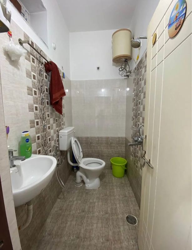 3 BHK + Pooja Room,Study Room,Extra Room Apartment For Rent in Vishnu Vistara