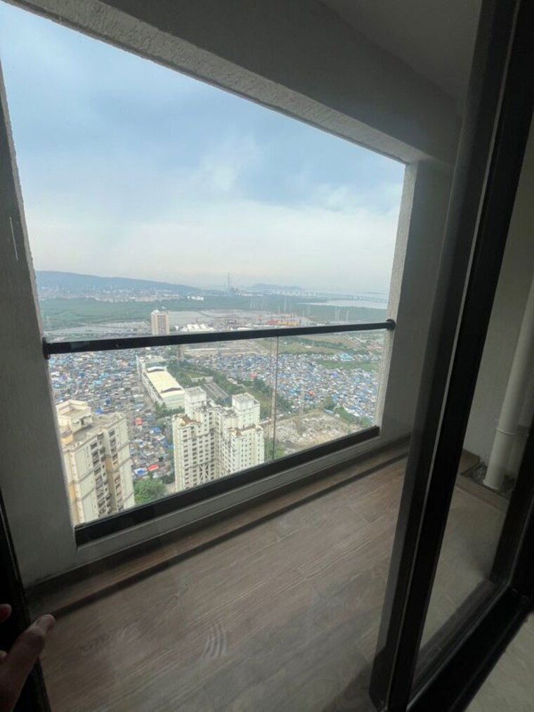 Balcony, dosti-eastern-bay 3 Bedroom 1082 Sq.Ft. Apartment In Wadala Mumbai 10157192