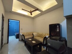 2 BHK + Pooja Room Builder Floor For Rent in Malviya Nagar