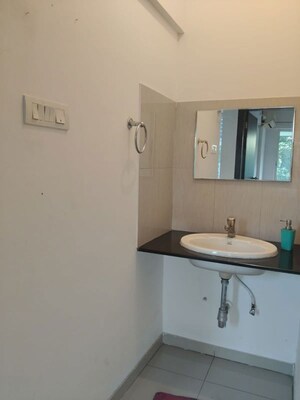 Furnished Amenities in 3 BHK Apartment at Aundh – for Rent