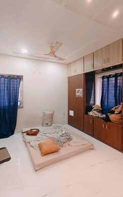3 BHK + Pooja Room,Study Room,Extra Room Apartment For Rent in Vishnu Vistara