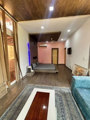 Living Room in 4 BHK Builder Floor at East Of Kailash – for Rent