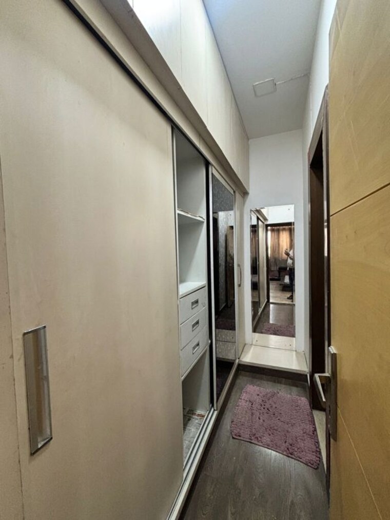 undefined, east of kailash 4 Bedroom 300 Sq.Yd. Builder Floor In East Of Kailash Delhi 10157215