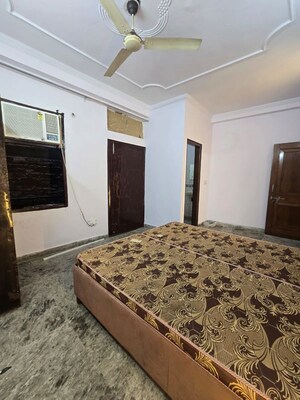 Bedroom in 1 BHK Apartment at Saket – for Rent