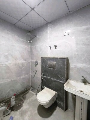 Bathroom in 3 BHK Apartment at Palm Residency Chhatarpur, Chattarpur – for Rent