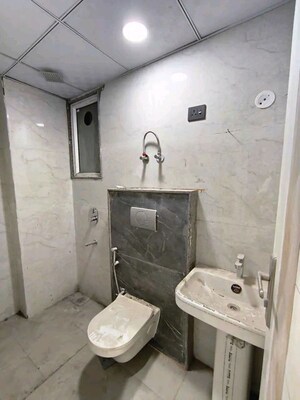 Bathroom in 3 BHK Apartment at Palm Residency Chhatarpur, Chattarpur – for Rent