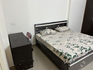 Bedroom in 3 BHK Apartment at Jm Orchid, Sector 76 – for Rent