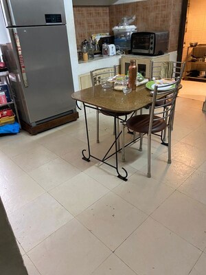 Gym in 6+ BHK Villa at Hauz Khas – for Rent