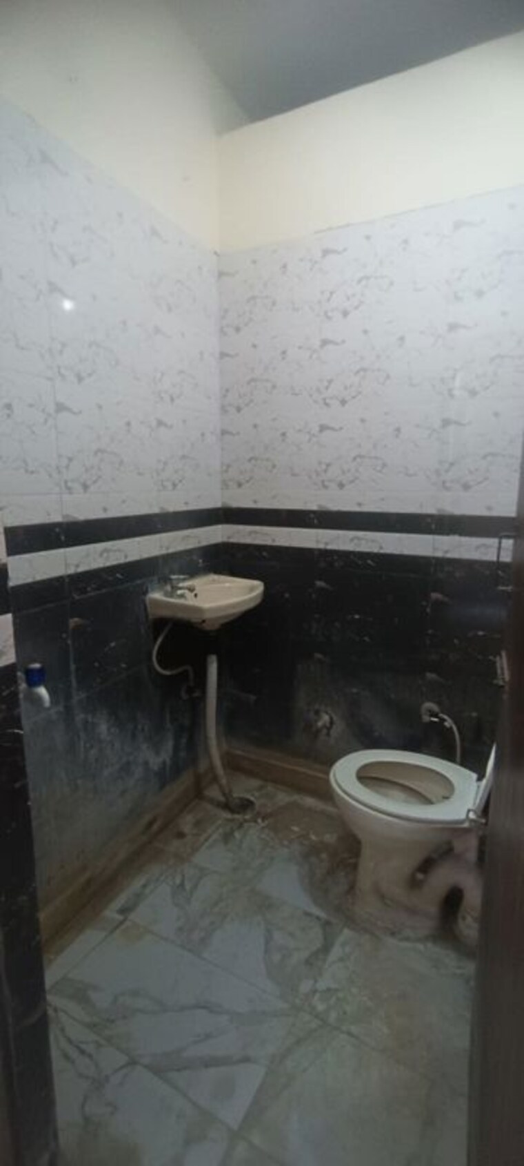 undefined, mukherjee nagar 1 RK 220 Sq.Ft. Builder Floor In Mukherjee Nagar Delhi 10157264