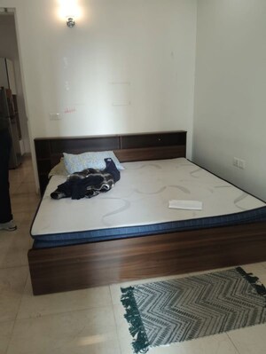 Bedroom in 2 BHK Apartment at Antriksh Golf View, Sector 78 – for Rent