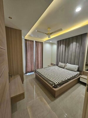 Bedroom in 3 BHK Builder Floor at Sector 63a – for Sale