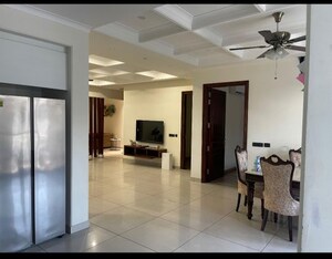 Living Room in 4 BHK Builder Floor at Sector 21 – for Rent