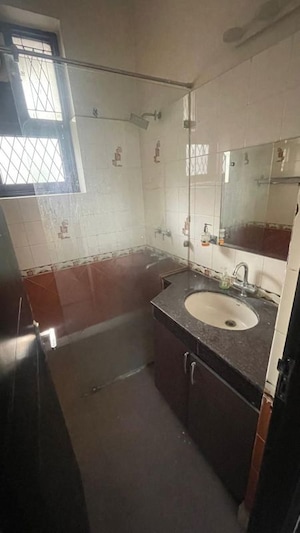 Attached Bathroom in 3 BHK Builder Floor at Sushant Lok I – for Rent