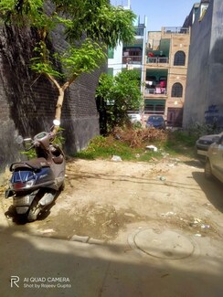 Plot For Sale in Vasundhara Sector 5