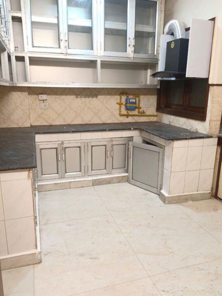 Kitchen, hauz khas 3 Bedroom 1800 Sq.Ft. Builder Floor In Hauz Khas Delhi 10157304
