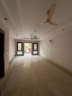 3 BHK + Servant Room Builder Floor For Sale in New Friends Colony