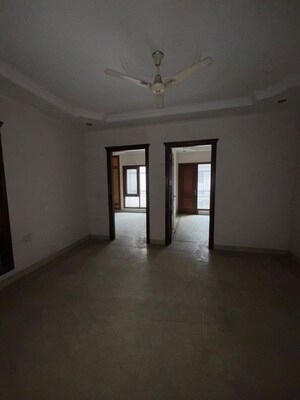Room in 3 BHK Builder Floor at New Friends Colony – for Sale