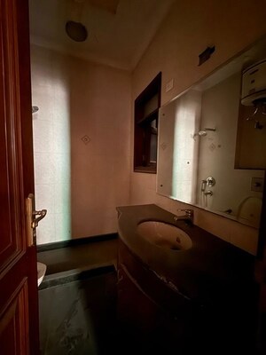  3 BHK Builder Floor at New Friends Colony – for Sale