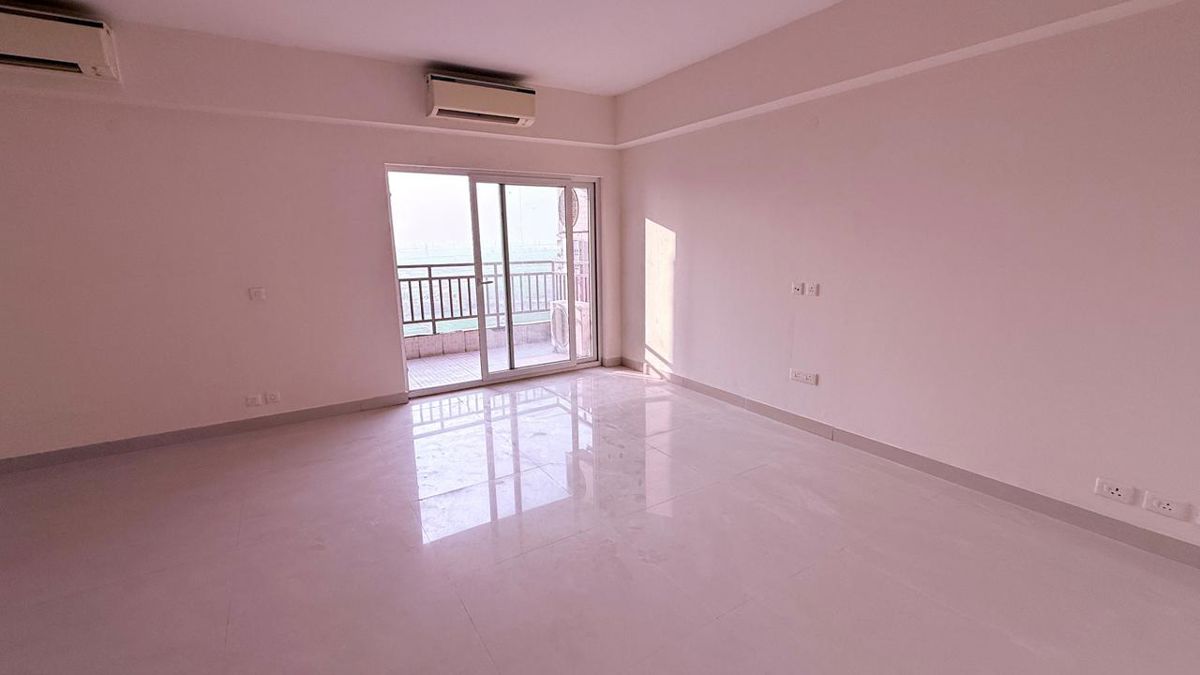 4 BHK + Servant Room 2720 Sq.Ft. Apartment in Godrej Meridien