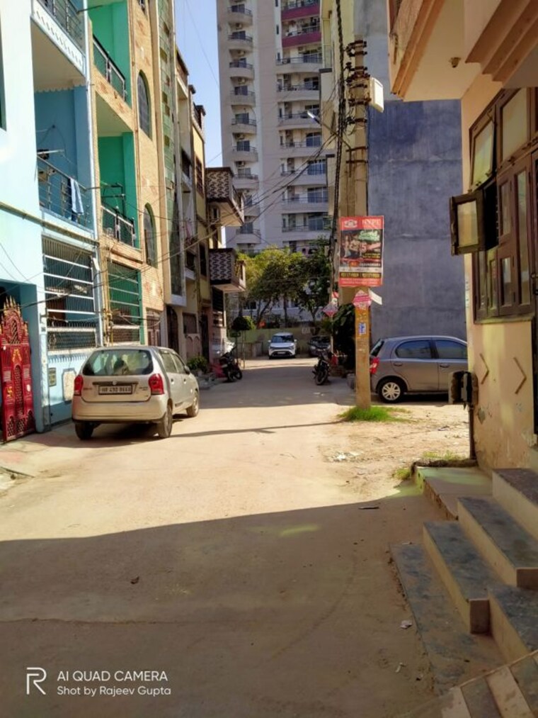 Exterior View, vasundhara sector 5 6+ Bedroom 60 Sq.Yd. Independent House In Vasundhara Sector 5 Ghaziabad 10157314