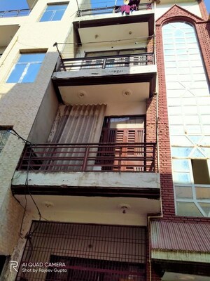 6+ BHK Independent House For Sale in Vasundhara Sector 5