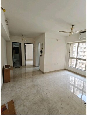 Room in 1 BHK Apartment at Lodha Amara Tower 44, Kolshet Road – for Rent