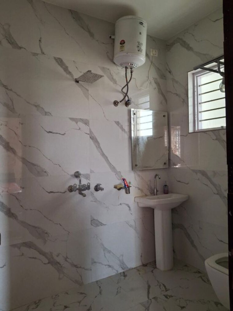 Bathroom, sector 34 5 Bedroom 3000 Sq.Ft. Independent House In Sector 34 Chandigarh 10157345