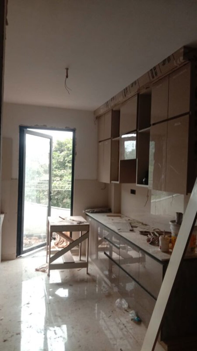 Kitchen, e block shastri nagar 3 Bedroom 185 Sq.Yd. Builder Floor In E Block Shastri Nagar Ghaziabad 10154321
