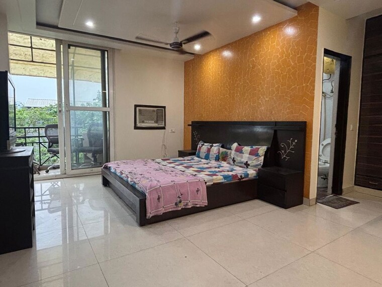 Bedroom, malviya nagar 3 Bedroom 200 Sq.Yd. Builder Floor In Malviya Nagar Delhi 10157356