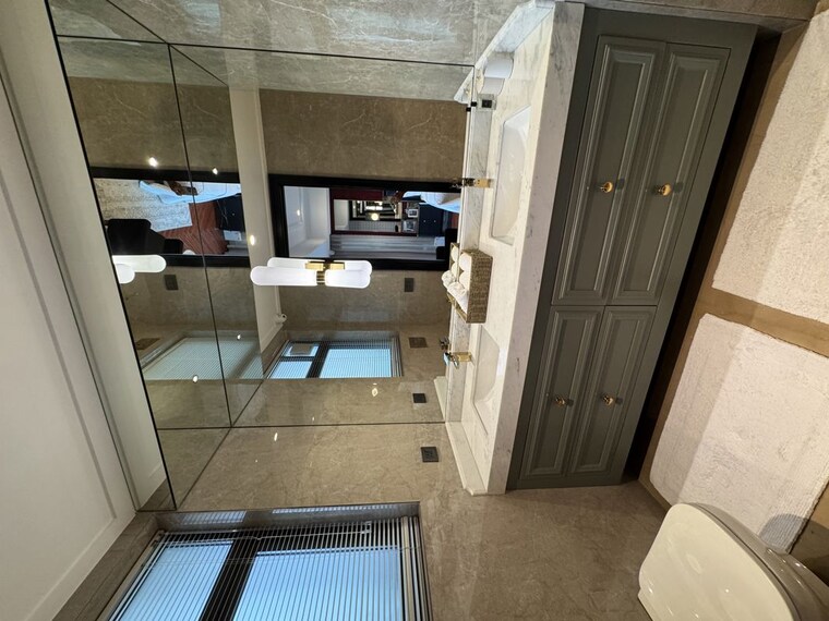 Washroom, bptp-downtown-66 3.5 Bedroom 2900 Sq.Ft. Apartment In Sector 66 Gurgaon 10157372