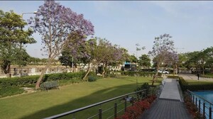  Plot – Garden View at Wave City, Wave City - for Sale