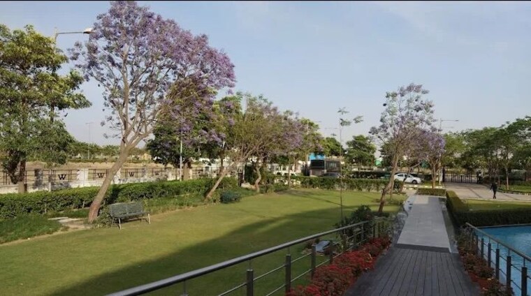 Garden, wave-city  287 Sq.Yd. Plot In Wave City Ghaziabad 10157383
