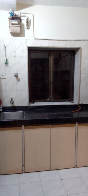 Furnished Amenities in 1.5 BHK Apartment at Chaitanya Raj Bhavan, Andheri East – for Rent