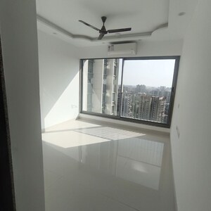 Room in 2 BHK Apartment at Sunteck City Avenue 4, Goregaon West – for Rent