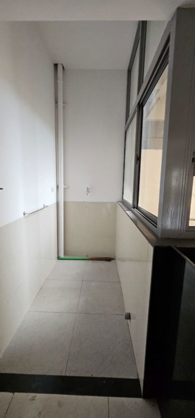 Kitchen, amar-serenity 3 Bedroom 1063 Sq.Ft. Apartment In Baner Pashan Link Road Pune 10157431