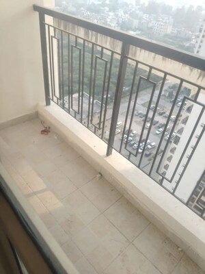 Balcony in 3.5 BHK Apartment at Paarth Aadyant, Gomti Nagar – for Rent