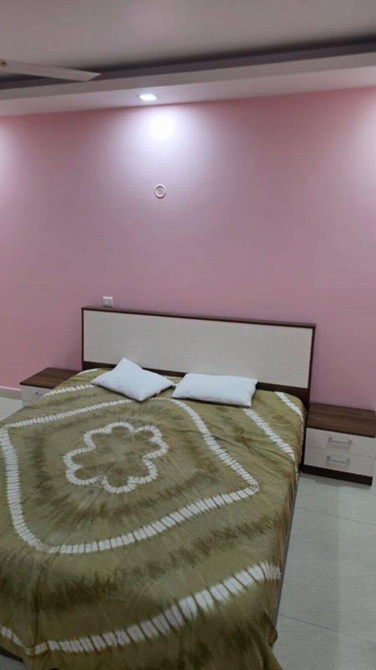 Bedroom, omaxe-r2 3.5 Bedroom 1955 Sq.Ft. Apartment In Gomti Nagar Lucknow 10157439